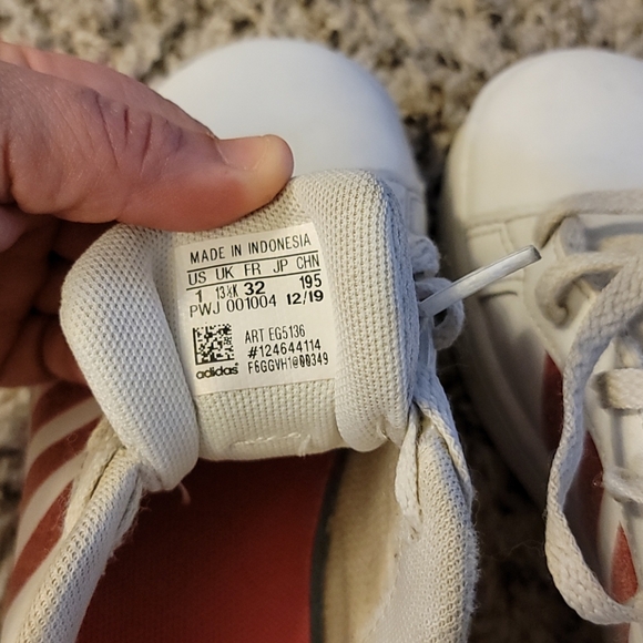 ADIDAS Kids shoes - Picture 4 of 5